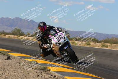 media/Oct-08-2022-SoCal Trackdays (Sat) [[1fc3beec89]]/Turn 7 Inside (145pm)/